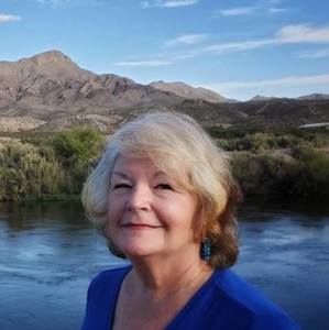 Meet your Posher, Jillian